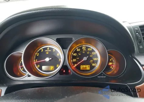 2006 Infiniti M35X z USA, uszkodzony, nr VIN JNKAY01F06M263900